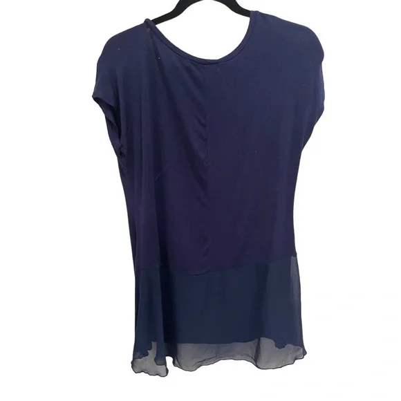 B.L.E.U. Cap Sleeve Hi Low Embroidered Embellished Navy White Top Size Small - Picture 4 of 4